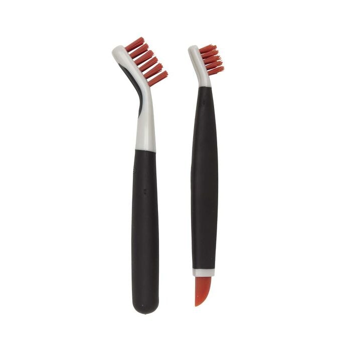 OXO Deep Clean Brush Set vs ESUOHYM Groove Brush: Reach the Edge or Collect the Grit?