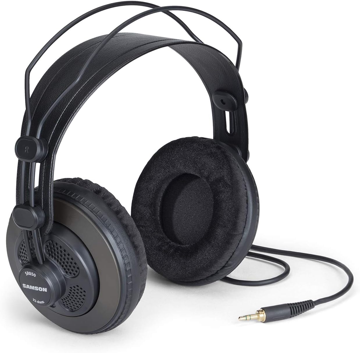 Samson SR850 Headphones: Choose a Quiet Desk for the Semi-Open Design