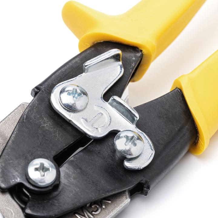 Crescent Wiss M3R feature callout for spring, latch and compound mechanism