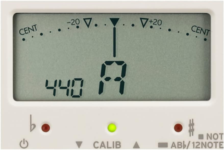 Close view of the CA-2 screen showing an A note, a 440 Hz reference and the tuning meter